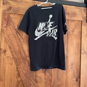 Air Jordan Boys T-Shirt‎ size large